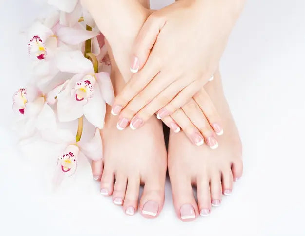 Simple-Tips-to-Make-Your-Manicure-Last WowBao Nails