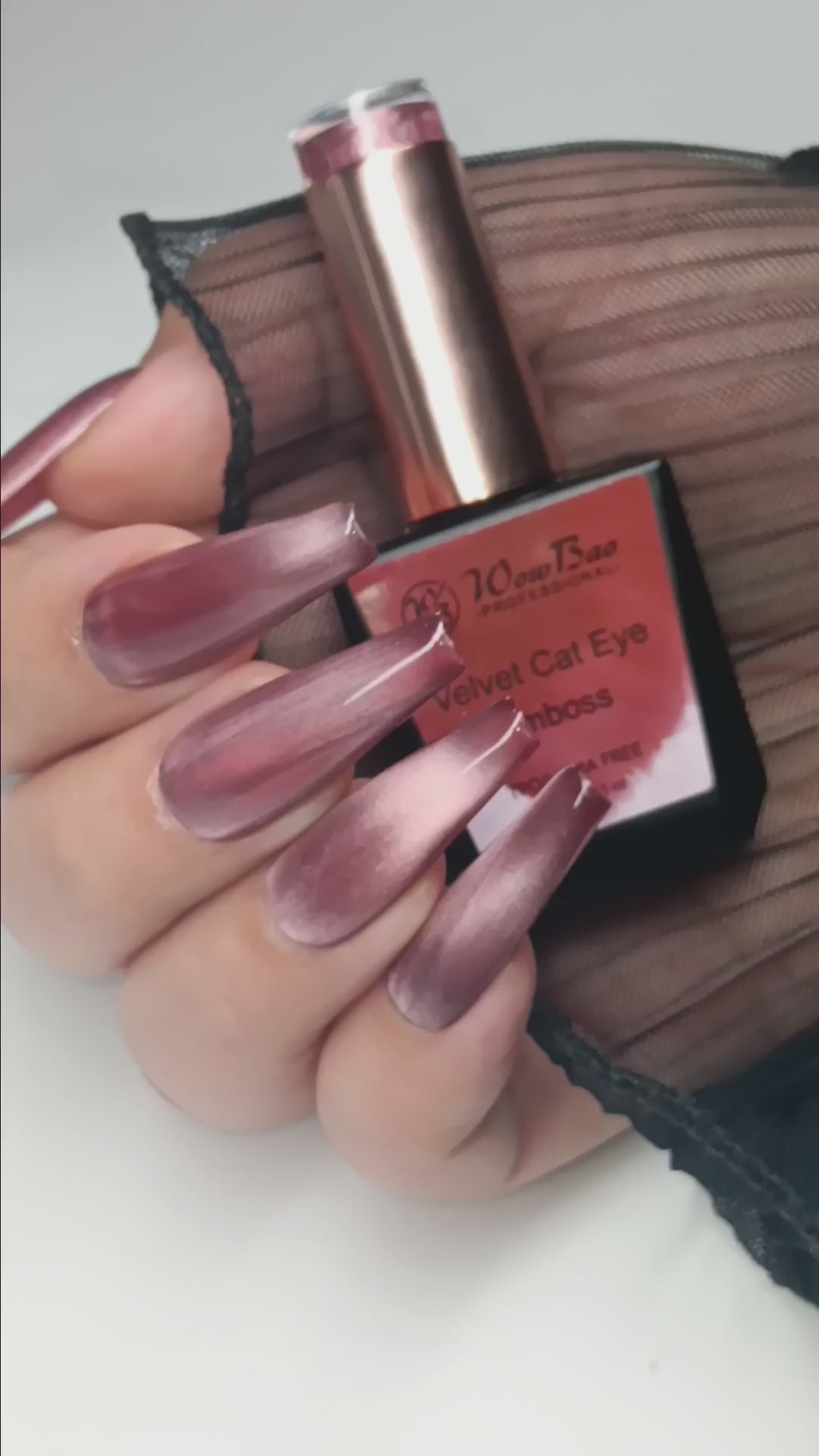 Velvet Cat Eye Emboss - TPO / Hema-Free Gel Polish 15ml